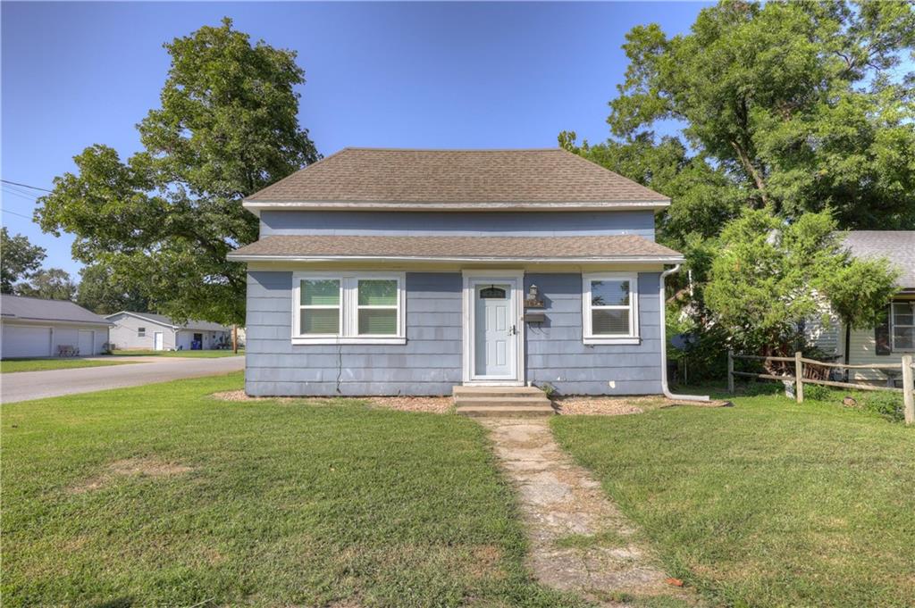 Listing Photo MLS #HMS2575856