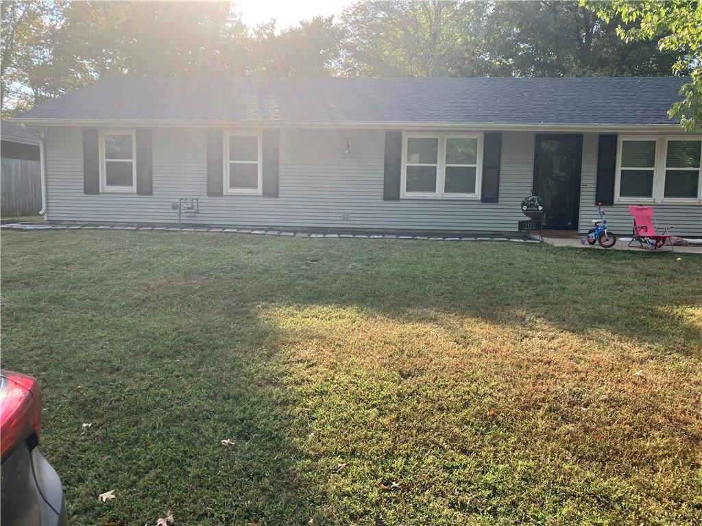 Listing Photo MLS #HMS2576038