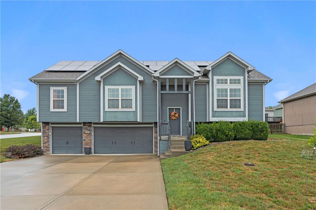 Listing Photo MLS #HMS2576091