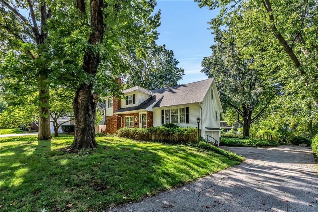 Listing Photo MLS #HMS2576278