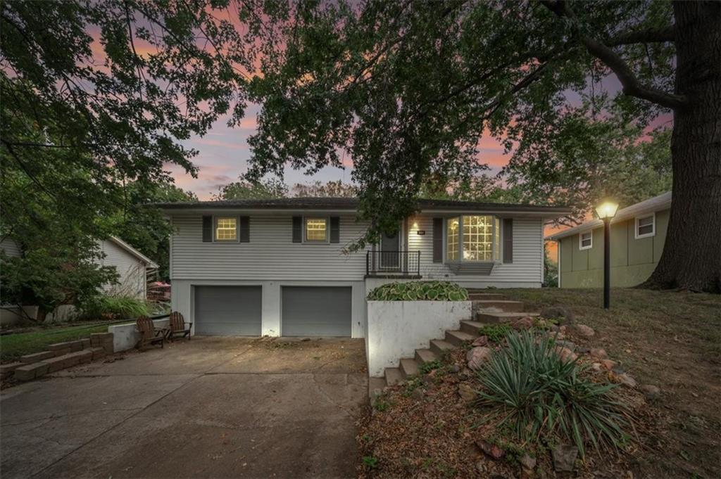 Listing Photo MLS #HMS2576507