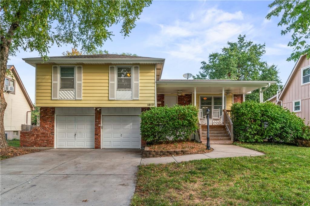 Listing Photo MLS #HMS2576519