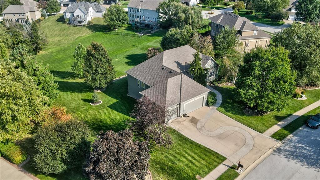 Listing Photo MLS #HMS2576906