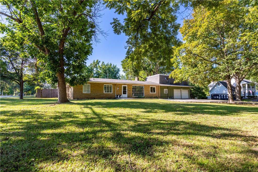 Listing Photo MLS #HMS2577087