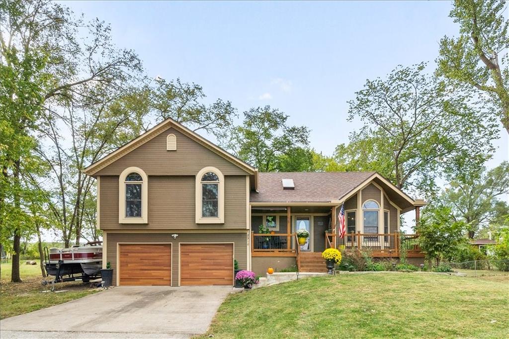 Listing Photo MLS #HMS2577149