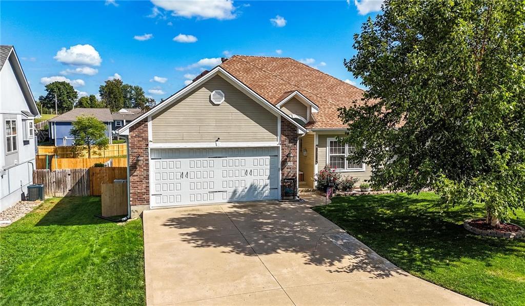 Listing Photo MLS #HMS2577309