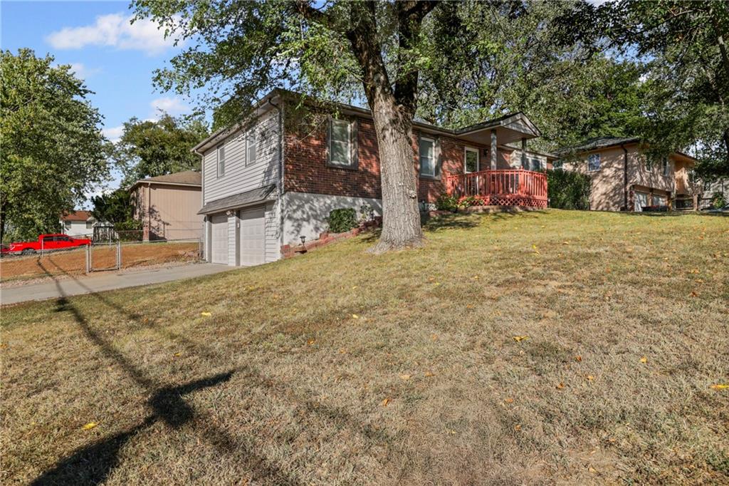 Listing Photo MLS #HMS2577475