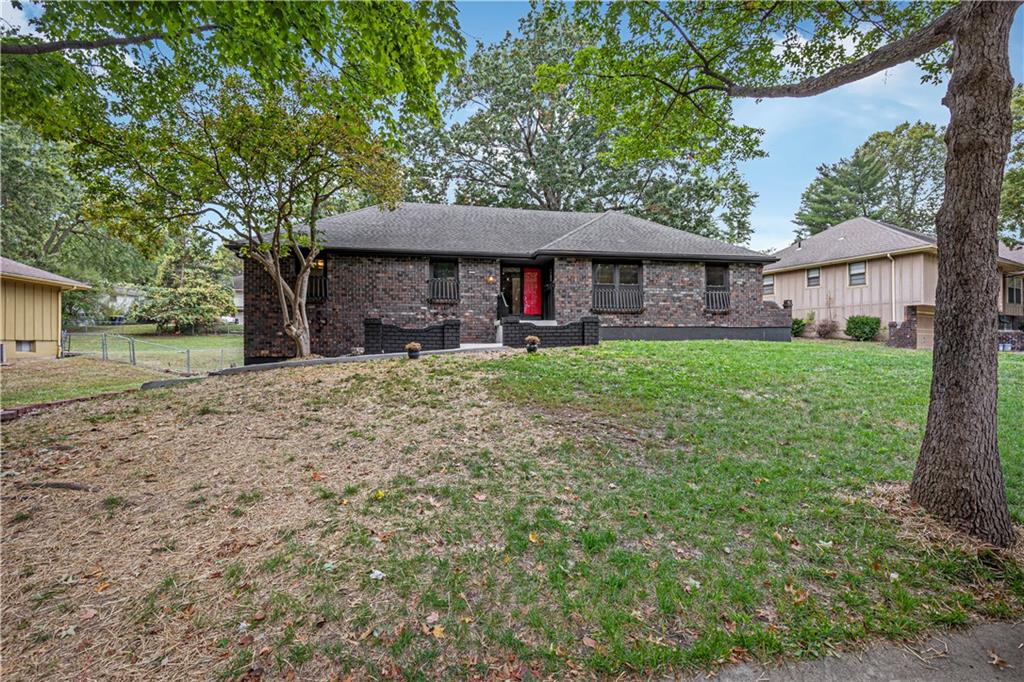 Listing Photo MLS #HMS2577724