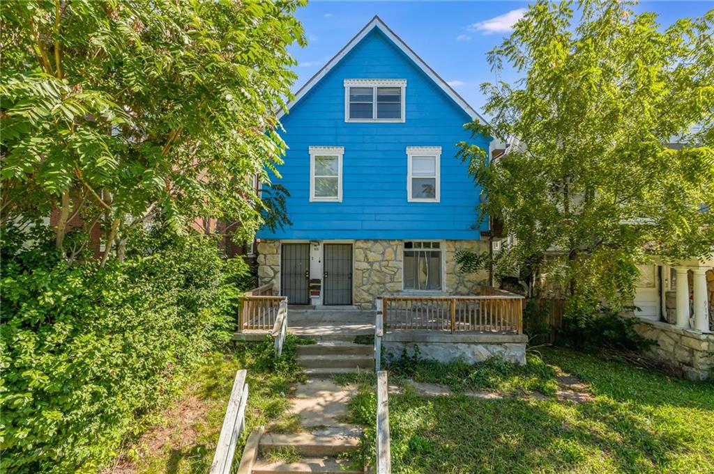 Listing Photo MLS #HMS2577842