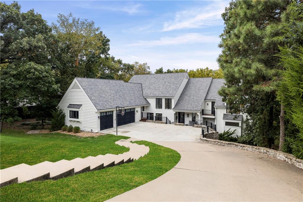 Listing Photo MLS #HMS2578023