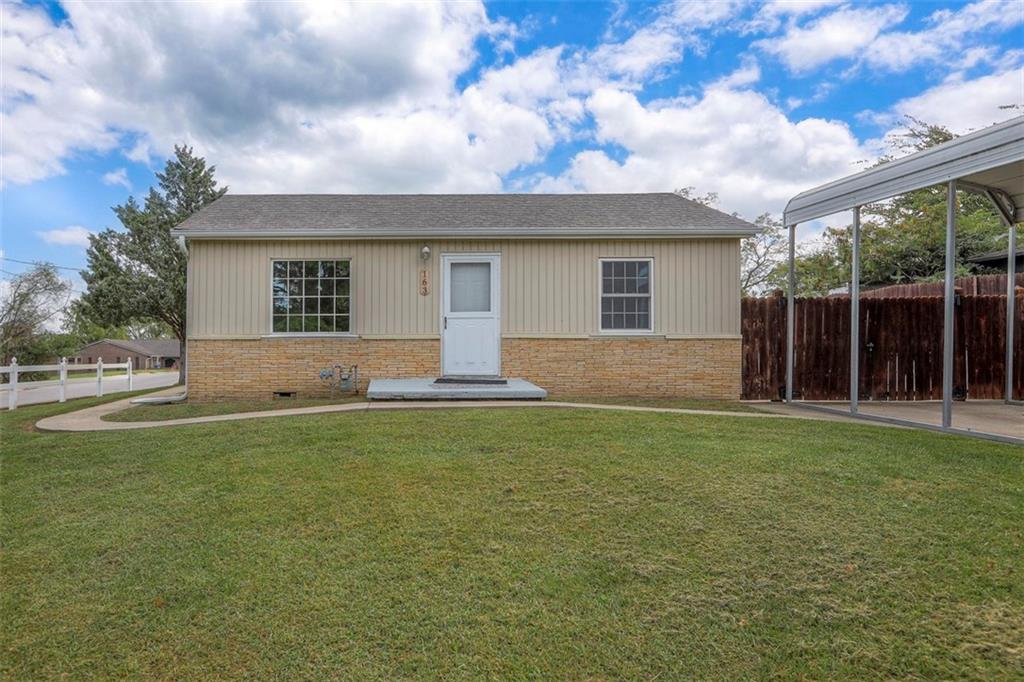 Listing Photo MLS #HMS2578190