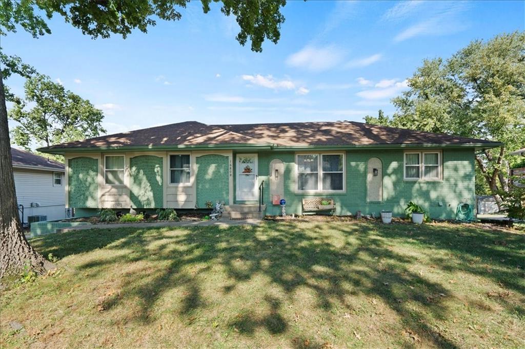 Listing Photo MLS #HMS2578771