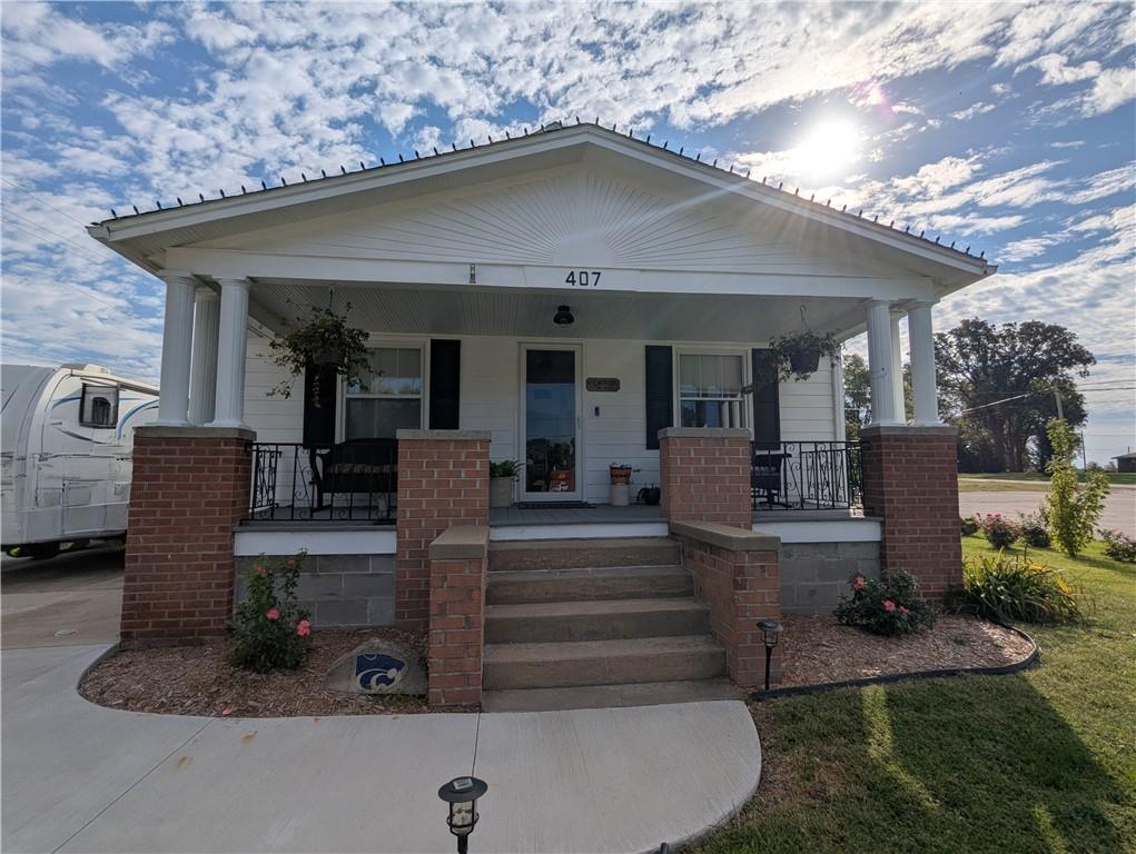 Listing Photo MLS #HMS2578888