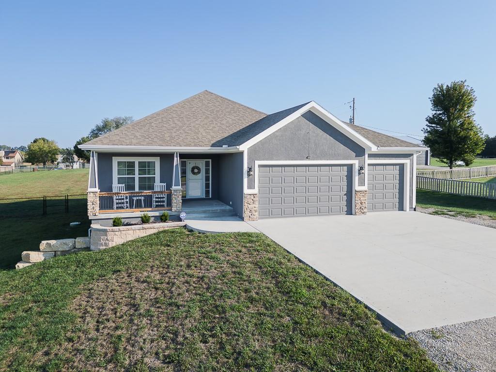 Listing Photo MLS #HMS2578895