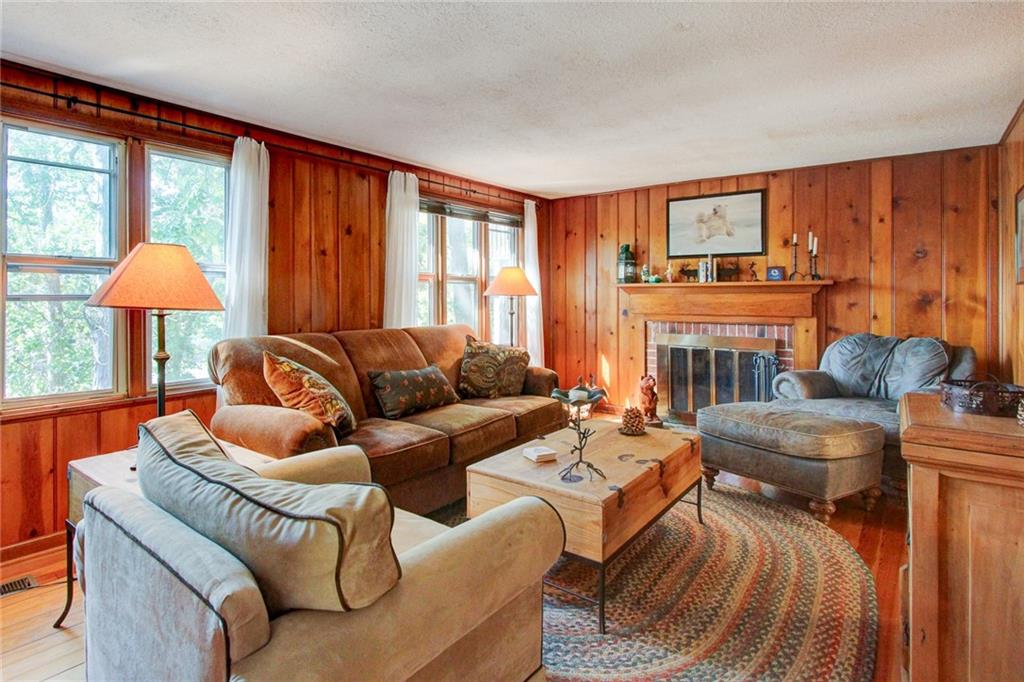 Listing Photo MLS #HMS2578923