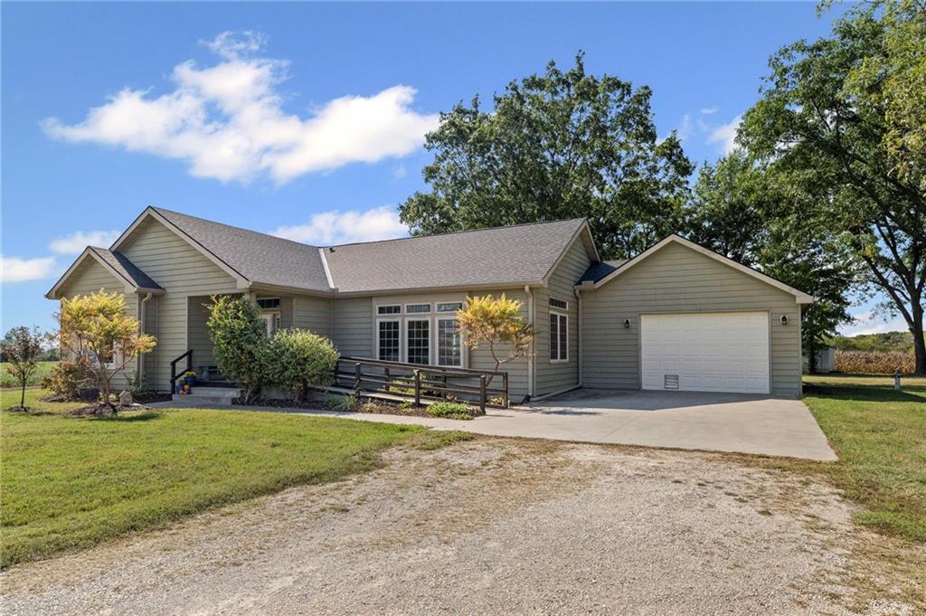 Listing Photo MLS #HMS2578984