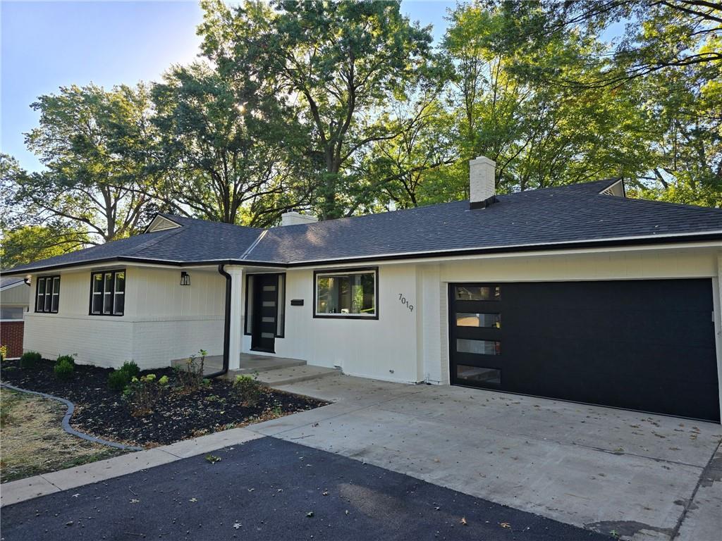 Listing Photo MLS #HMS2579314