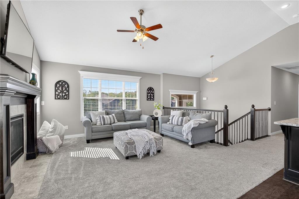 Listing Photo MLS #HMS2579384
