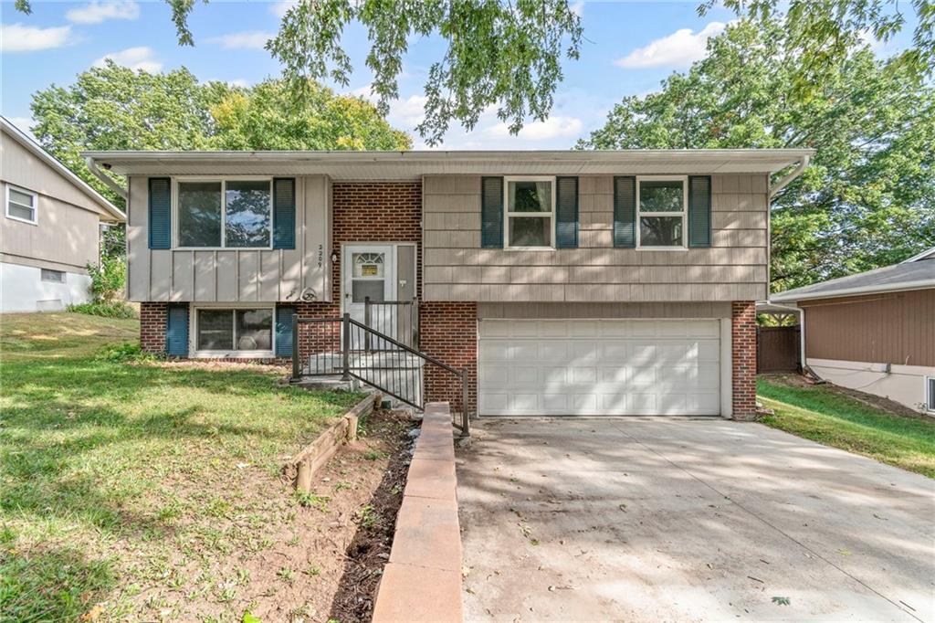 Listing Photo MLS #HMS2579419
