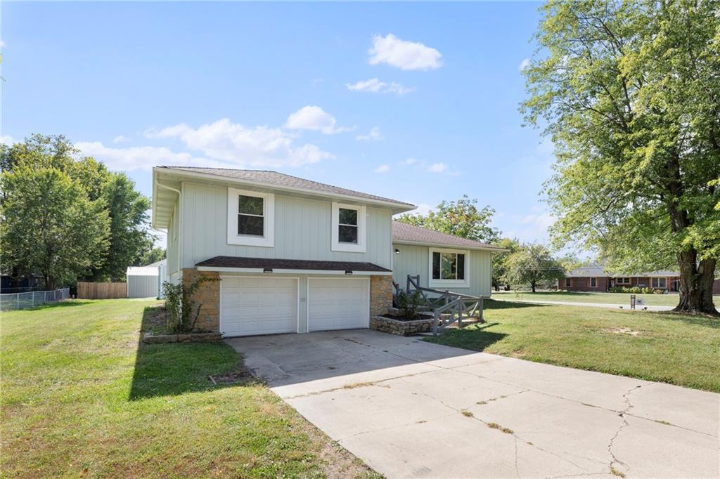 Listing Photo MLS #HMS2579550