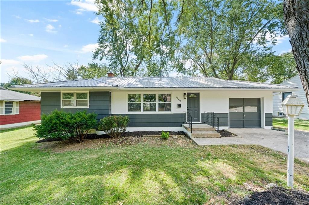 Listing Photo MLS #HMS2579724