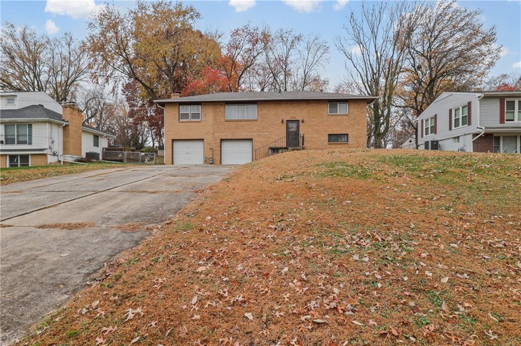 Listing Photo MLS #HMS2581021