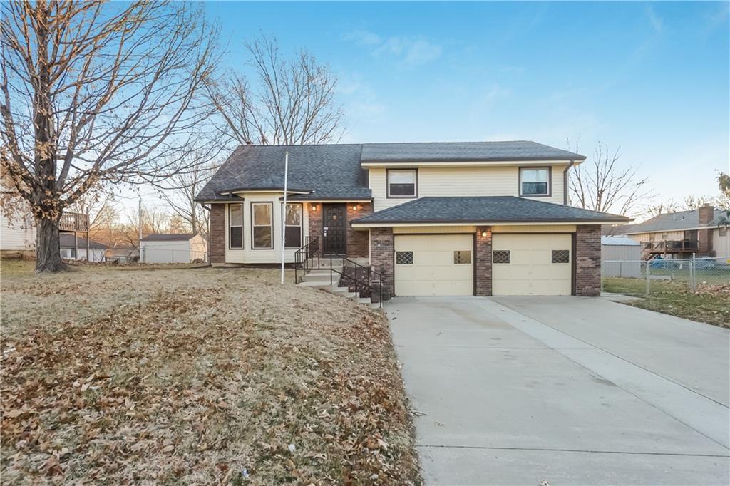 Listing Photo MLS #HMS2581262