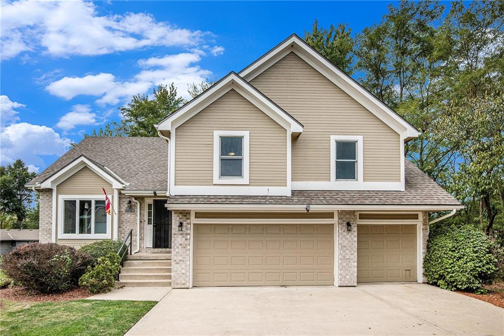 Listing Photo MLS #HMS2581520