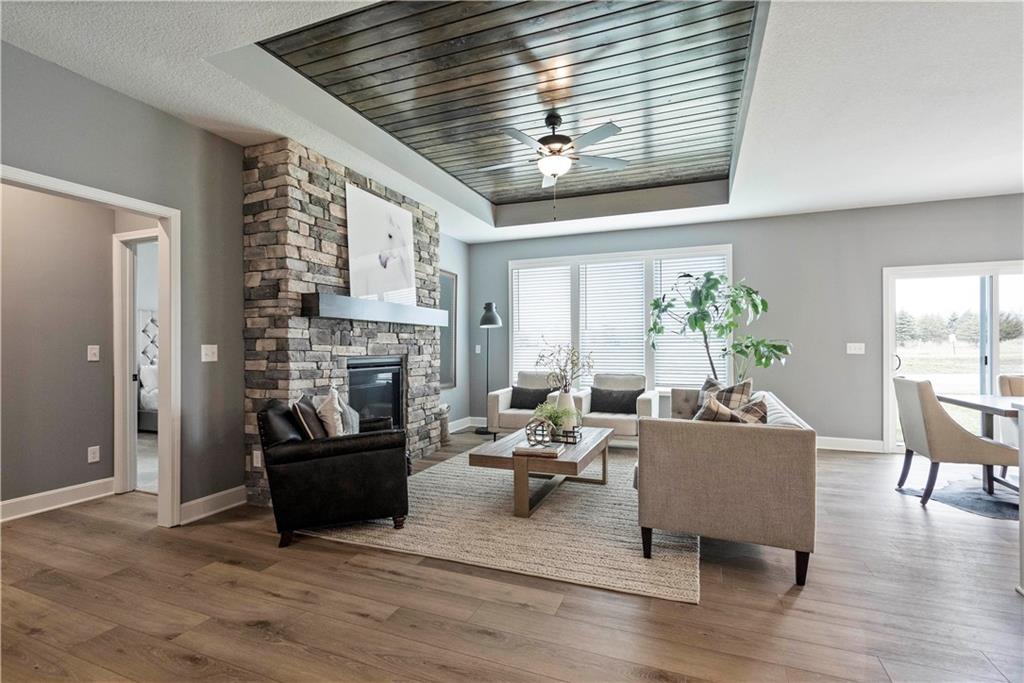 Listing Photo MLS #HMS2581568