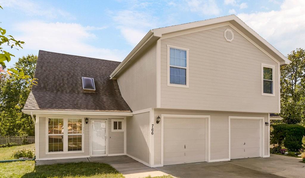Listing Photo MLS #HMS2581814