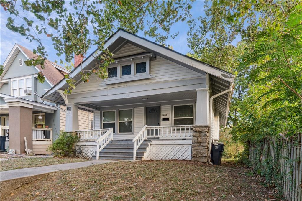 Listing Photo MLS #HMS2581863