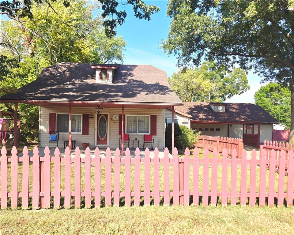 Listing Photo MLS #HMS2581974