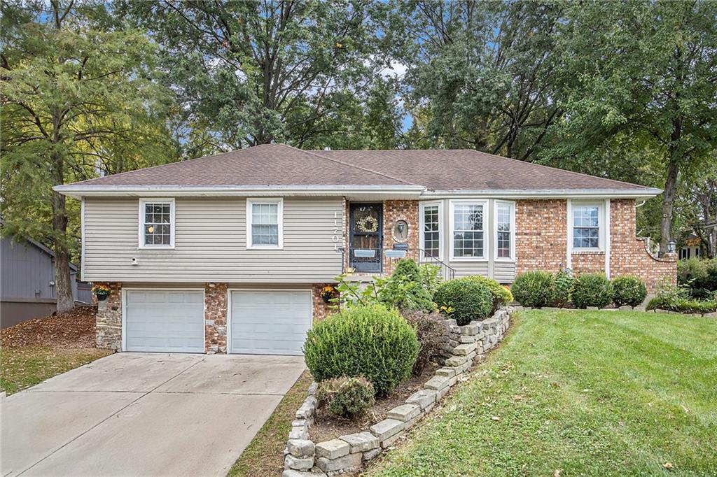 Listing Photo MLS #HMS2582055