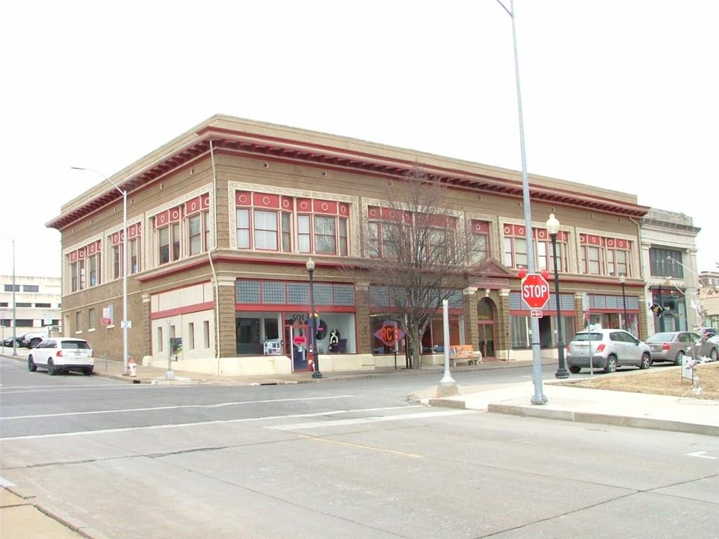 Listing Photo MLS #HMS2582223