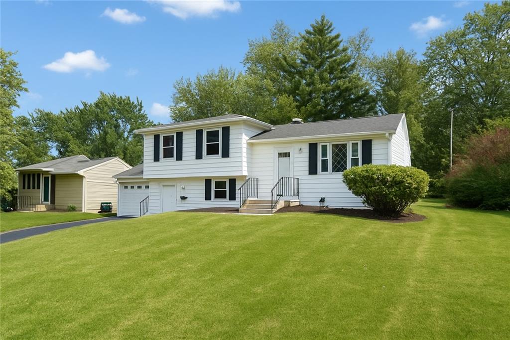 Listing Photo MLS #HMS2582325