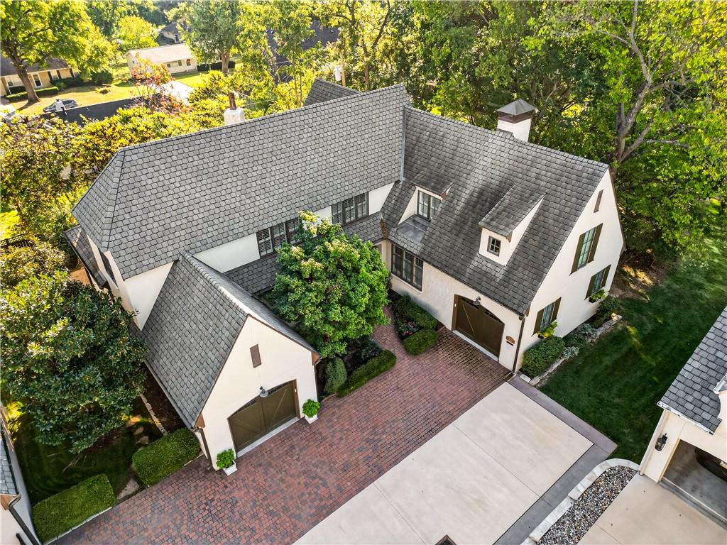 Listing Photo MLS #HMS2582431