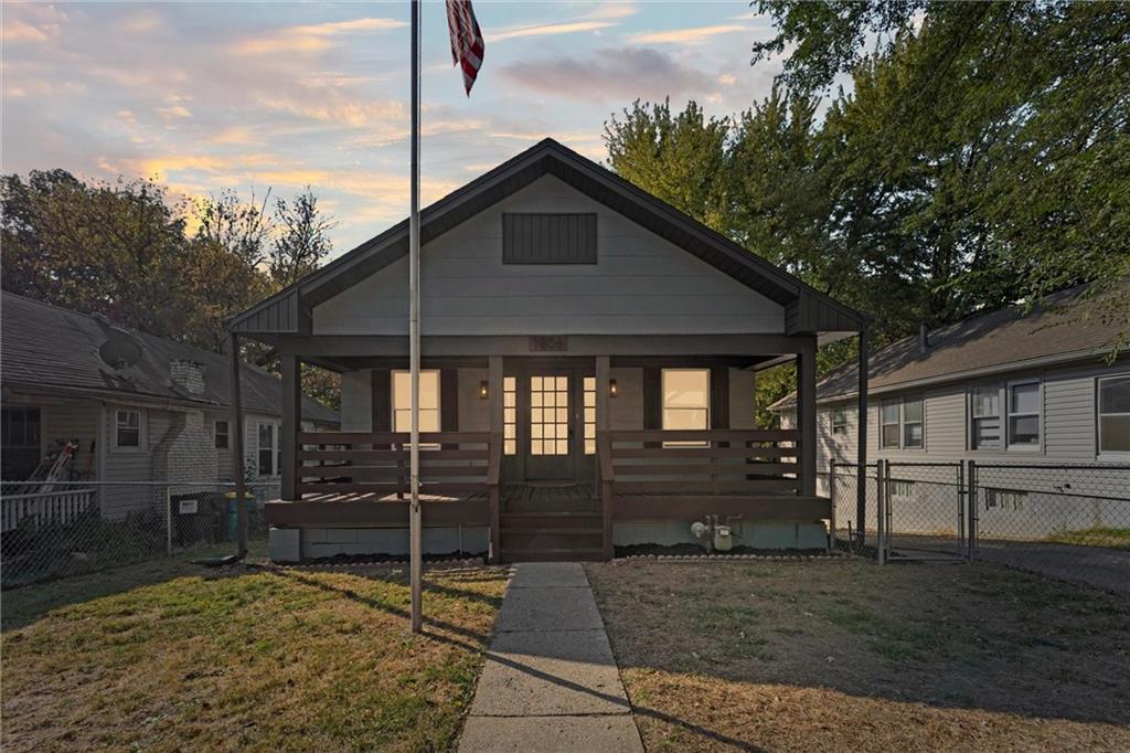 Listing Photo MLS #HMS2582563