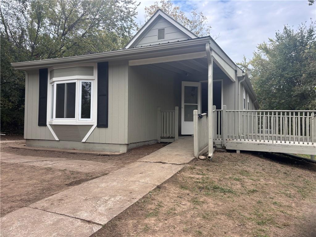 Listing Photo MLS #HMS2582597