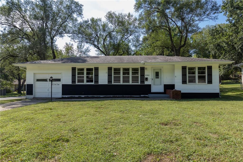 Listing Photo MLS #HMS2582638