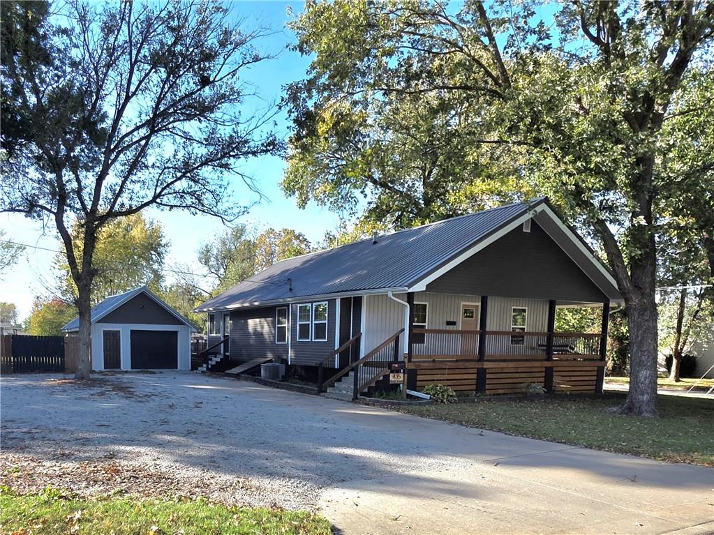 Listing Photo MLS #HMS2582780