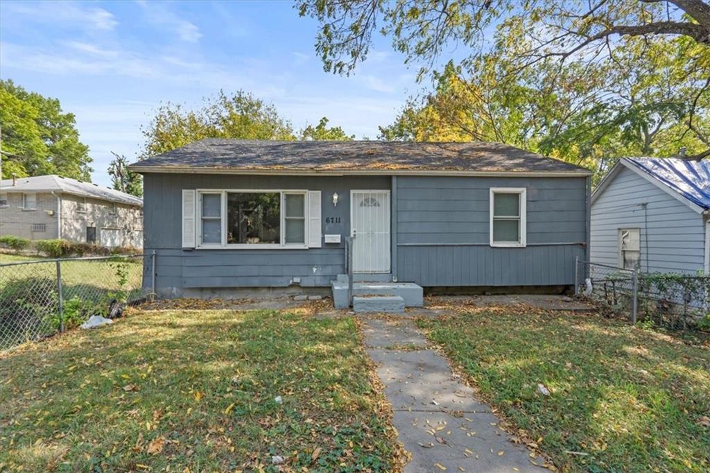 Listing Photo MLS #HMS2582801