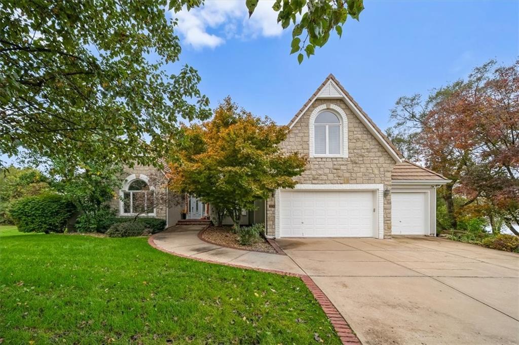 Listing Photo MLS #HMS2582878