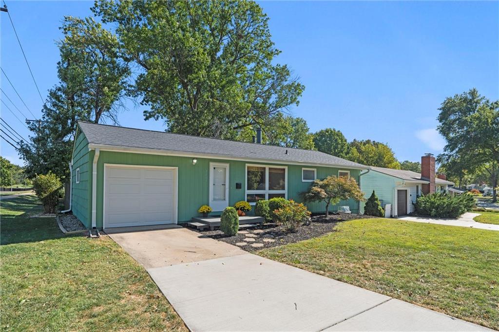 Listing Photo MLS #HMS2583180