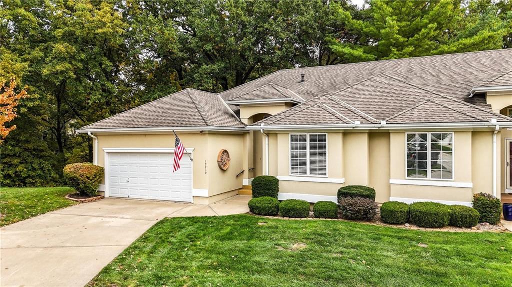 Listing Photo MLS #HMS2583232