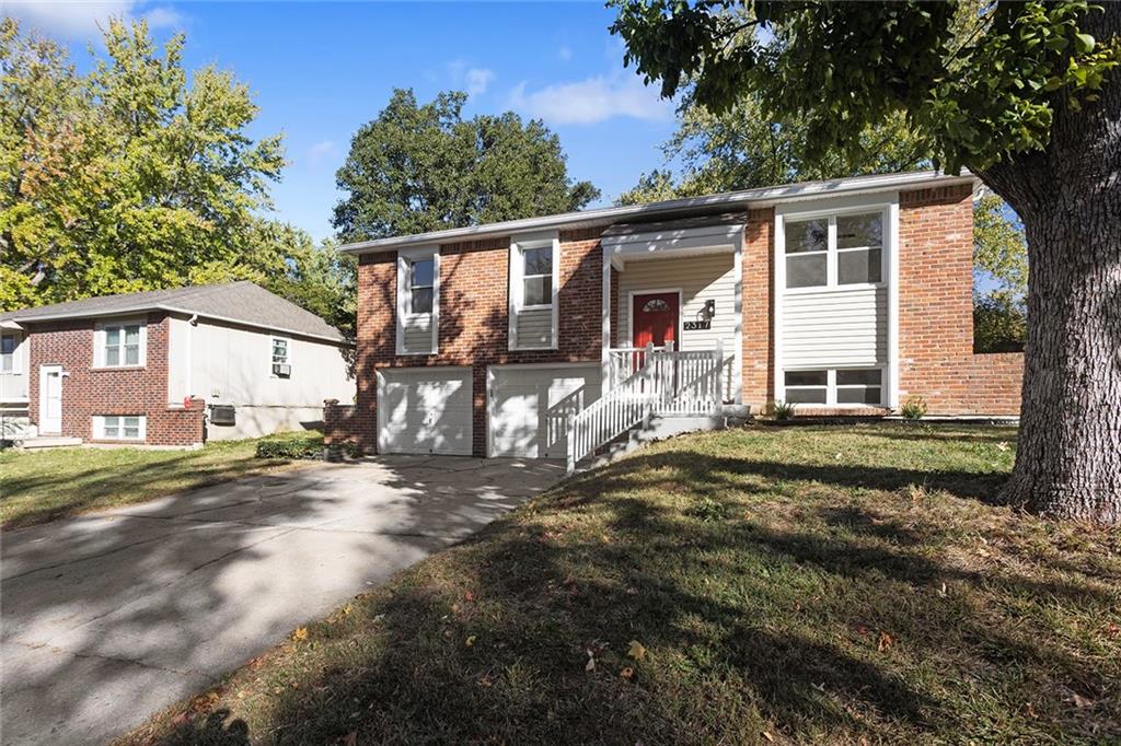 Listing Photo MLS #HMS2583304