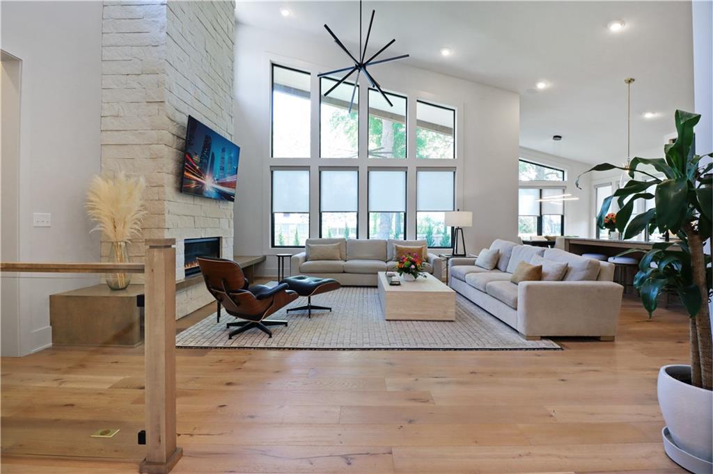 Listing Photo MLS #HMS2583322