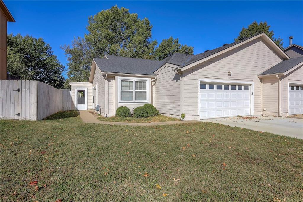 Listing Photo MLS #HMS2583496