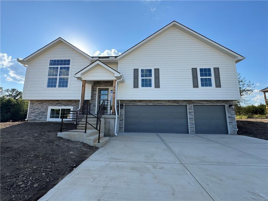 Listing Photo MLS #HMS2583626