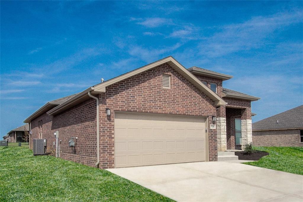 Listing Photo MLS #HMS2583742