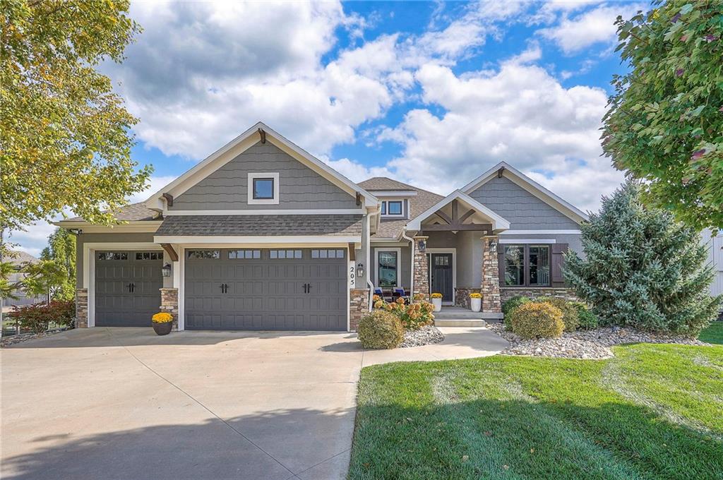 Listing Photo MLS #HMS2583912